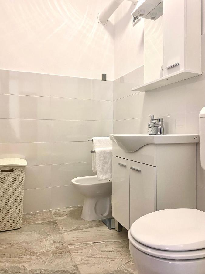 Ema Apartment プーラ エクステリア 写真